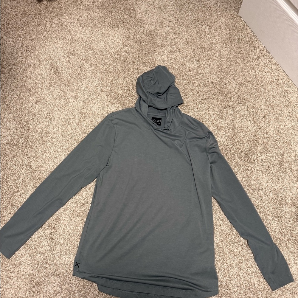 Men’s Cuts Gray Long Sleeve Hoodie - Medium - NWOT